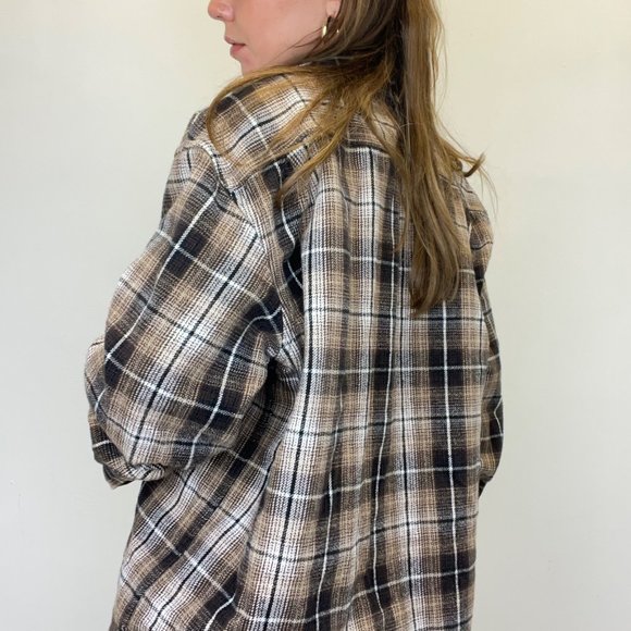 L - St. John’s Bay Plaid Button Down - Picture 3 of 3